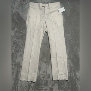 Lauren Ralph Lauren Men's Seersucker Chinos in White and Tan Stripe